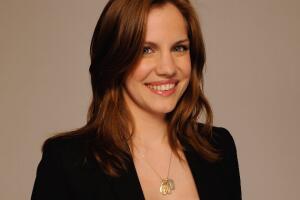 7-actrices-que-vimos-hasta-el-cansancio-en-los-90-pero-desaparecieron-de-la-pantalla-de-cine-6.jpg