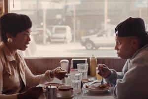 master of none episodio thanksgiving.jpg