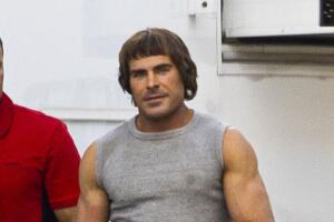 EXC Zac Efron