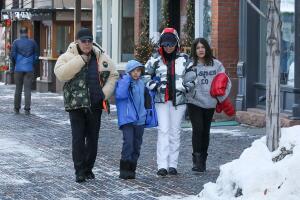 PREMIUM EXC Thalia & Tommy Mottola