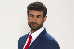 Juan Eduardo Colucho es 'Dave' en 'La piloto'