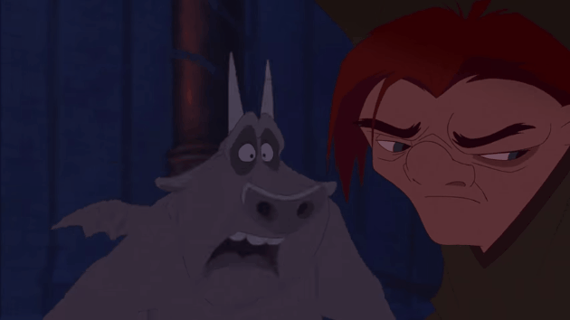gif gárgolas hablando con Quasimodo