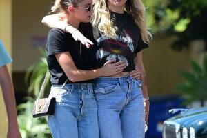 Miley Cyrus, Kaitlynn Carter