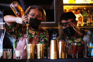 BARTENDER CORONAVIRUS.jpg