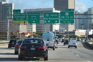 Busy Travel Week Expected For Thanksgiving Holiday, As Low Gas Prices Encourage Driving