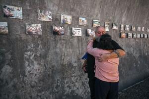 TOPSHOT-THAILAND-ASIA-TSUNAMI-ANNIVERSARY