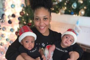 Shaquia Philpot, y sus bebés, Caysen y Cassius Williams,.