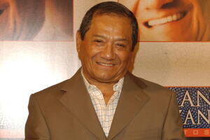 Muere Armando Manzanero covid-19