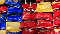 Menos Cheetos, Doritos y Pepsi: caída en ventas de 'snacks' refleja los temores de los consumidores 