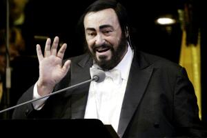 Luciano Pavarotti Concert In Moscow