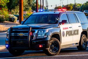 Sujeto armado y portando un chaleco antibalas es abatido por la policía en Gilbert