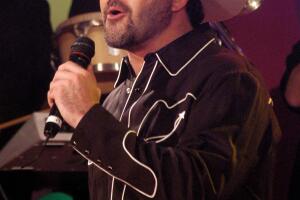 Eduardo Capetillo festeja su cumpleaños número 47