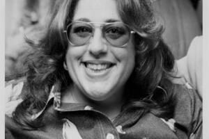 Cass Elliot en Londres, 1974