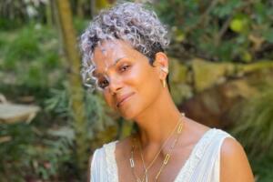Halle Berry Instagram 2022.jpg
