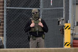 Universidad de Columbia denuncia arresto de estudiante por agentes de Seguridad Nacional.