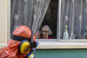 APTOPIX Virus Outbreak Chile