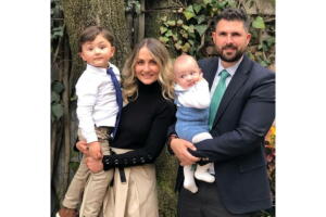 Cristian Obregón y su familia.jpg