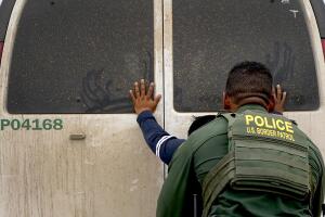 Detenciones migratorias en El Monte siembran temor entre trabajadores indocumentados