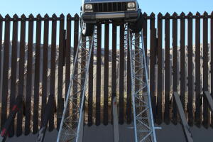U.S. Border Patrol finds Jeep Cherokee attempted to drive over Mexican border fence, Yuma, Arizona, America - 30 Oct 2012