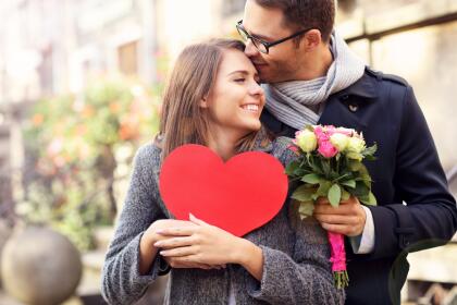 Estos últimos días de tu ciclo de cumpleaños te proyectarán a un camino nuevo en el amor. Quizá una persona que hace tiempo no ves resurge ahora en tu horizonte sentimental y así, este "día del amor y la amistad" se trasformará en algo inolvidable.
<br>