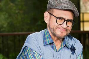 Edgar Vivar se retira