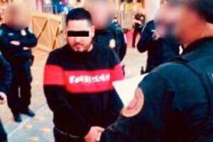 Juan Luis "N", alias "El Perroni" fue detenido por autoridades estadonidenses y entregado a la Fiscalía de Sonora. 