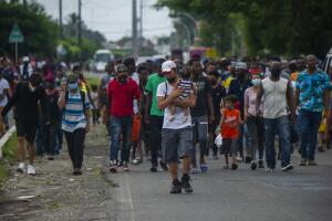 TOPSHOT-MEXICO-US-HAITI-CENTRAL AMERICA-MIGRATION-CARAVAN