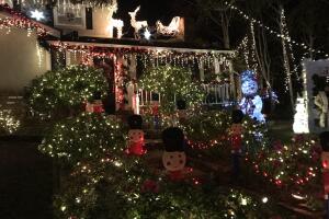 Impresionantes alumbrados navideños en Los Ángeles