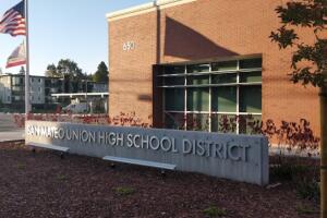 La estudiante Brooke Weaver se encontraba en el pasillo cuando ocurrió el altercado.