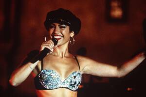 jennifer-lopez-selena-