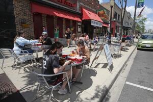 Businesses Begin Reopening In Illinois