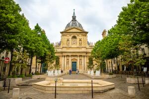 universidad-de-la-sorbona-paris.jpg