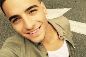Sonrisa Maluma