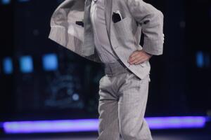 Beba protagoniza 'Mala nochecita no'