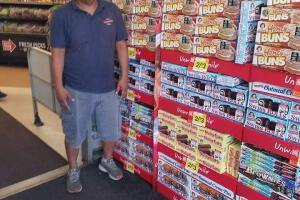 Pamela Cazalez esposo.jpg