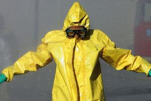 Manejo materiales peligrosos armas biológicas