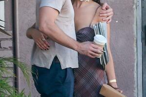 PREMIUM EXC Eiza Gonzalez & Luke Bracey
