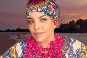 Veronica Castro celebra su cumpleaños 70 en la polémica: así celebró