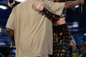 2015 MTV Video Music Awards - Fixed Show