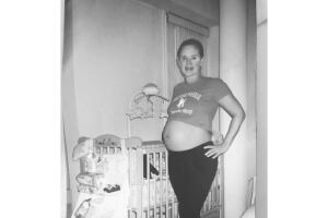 Erika Buenfil Embarazada 1.jpg