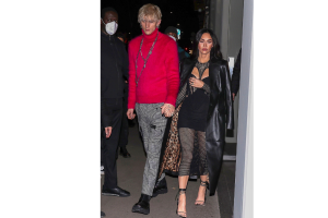 megan-fox-vestido.png
