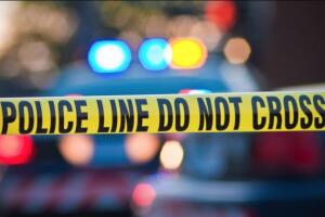 Tres personas muertas y dos heridas tras choque frontal en Sacramento, California.