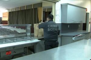 Ladrón roba y destroza oficina de escuela de Miami