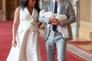 MEghan Markle primer look como mamá