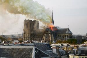 incendio-notre-dame.jpg