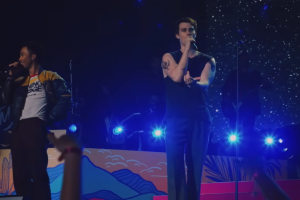 la-idea-de-ti-pelicula-anne-hathaway (2).png