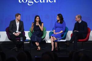 meghan_harry_kate.jpg
