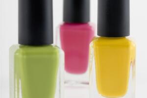 lucir-unas-neon-3.jpg
