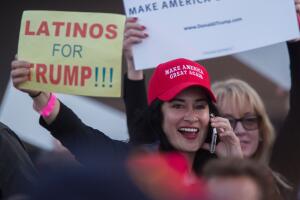El apoyo de Trump entre los latinos ronda el 15% según los sondeos.