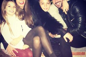 Elizabeth Gutiérrez, William Levy y sus hijos 